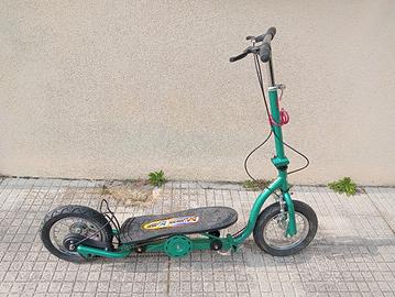 monopattino pieghevole 