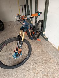 E MTB full sospension ROCKY MOUNTAIN ALLOY INSTINT