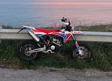 Fantic 125 4t motard