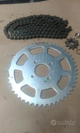 Kit catena corona pignone 4 fori e 5 fori rizzato