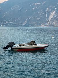 Motoscafo 5 mt 2500 euro