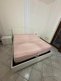 Camera da letto matrimoniale completa moderna