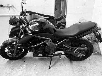 Kawasaki  ER-6N 2010