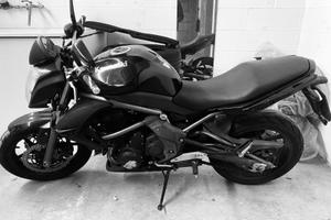 Kawasaki  ER-6N 2010