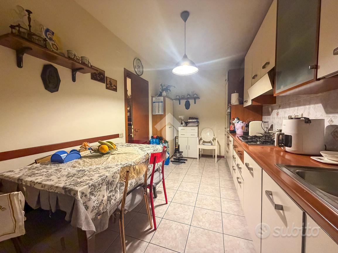 Apartment in Pontedera, Oltrera, Le Cantine - Vista 4