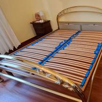 Letto in ottone