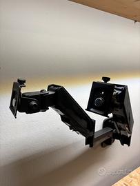 Supporto a muro per schermi pc