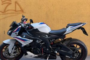 Bmw s1000r