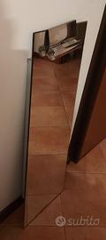 specchio bagno con faretto 