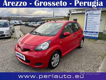 TOYOTA Aygo 1.0 12V VVT-i 5 porte Sol
