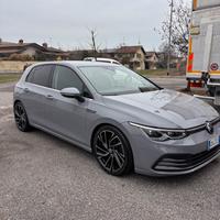 Golf 8 tdi 2.0 tdi cambio manuale