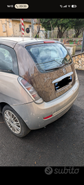 Lancia Ypsilon 1.2 Benzina 3000 euro