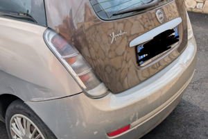 Lancia Ypsilon 1.2 Benzina 3000 euro