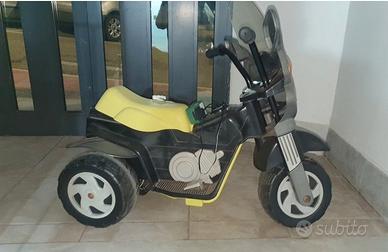 moto elettrica bambino pegperego funzionante 