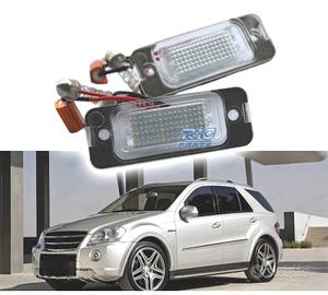 LUCI TARGA A LED PER MERCEDES CLASSE ML W164 2008 