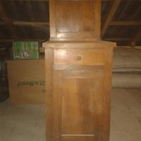 Comodino per camera letto con alzatina