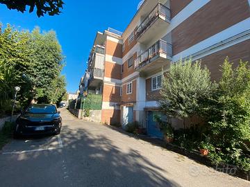 Soccavo Via Croce Di Piperno Rif.371L