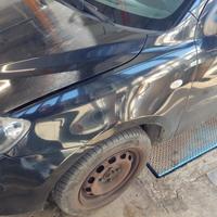 Parafango sinistro MAZDA 2 del 2004