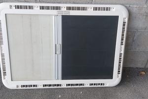 Oscurante e zanzariera Dometic Heki 2