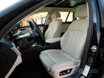 BMW 530d xDrive Touring INDIVIDUAL Pelle-Tetto-HUp