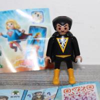 Sorpresine Kinder Italia DC Playmobil 2025