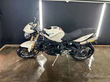Triumph street triple 