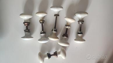 maniglie antiche in ceramica