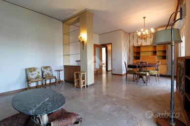 3 LOCALI A CANEGRATE