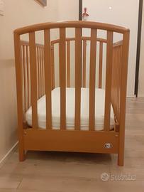 lettino in legno