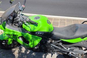 kawasaki R6-6F 2009 km 19000
