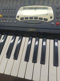 tastiera gem gk330