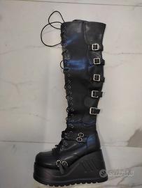 Stivali alti stile rock con platform n39
