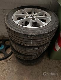 Gomme e cerchi originali smart for four 453