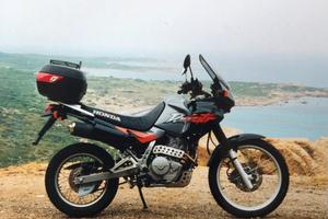 Honda650 dominator 97