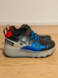 Scarpe con monorotella n.37