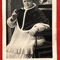 Antico Santino del Papa Pio XI