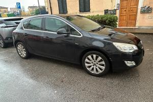 Opel astra j