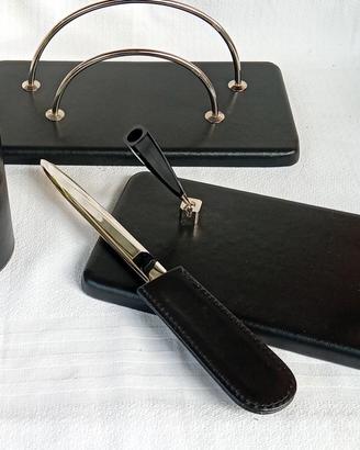 Set da scrivania Munari pelle nera e acciaio 