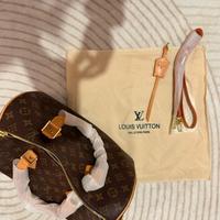 Bauletto  Louis Vuitton