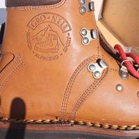 Scarponi trekking e roccia