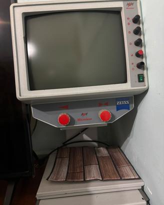 Ingranditore zeiss