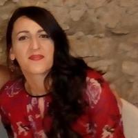 Cameriera ai piani hotel con esperienza