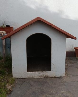 cuccia in cemento per cani di taglia medio- grande