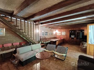 Casale nel Montello Montebellunese Rif. ZS304