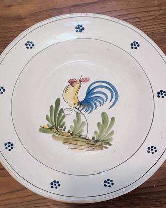 Piatto antico in ceramica 