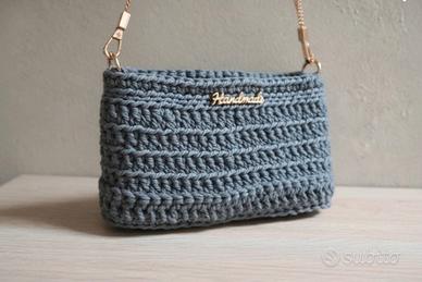 Borsa fatta a mano ad uncinetto