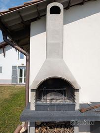 barbecue BBQ a LEGNA o carbonella nuovo