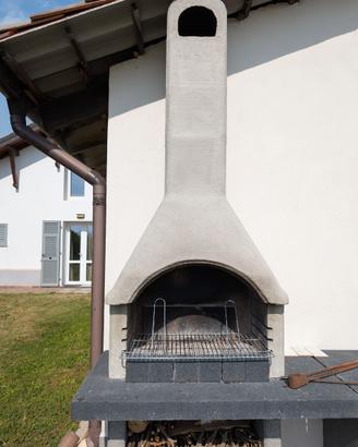 barbecue BBQ a LEGNA o carbonella nuovo