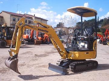 MiniEscavatore usato KOMATSU PC 16R