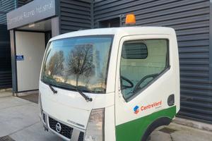 Cabina Nissan Cabstar NT 400